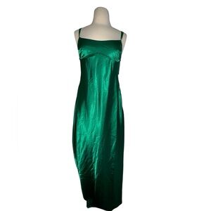 Elegant Green Maxi Dress